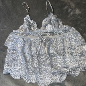 Floral Lace Scalloped Trim Bralette with Shorts